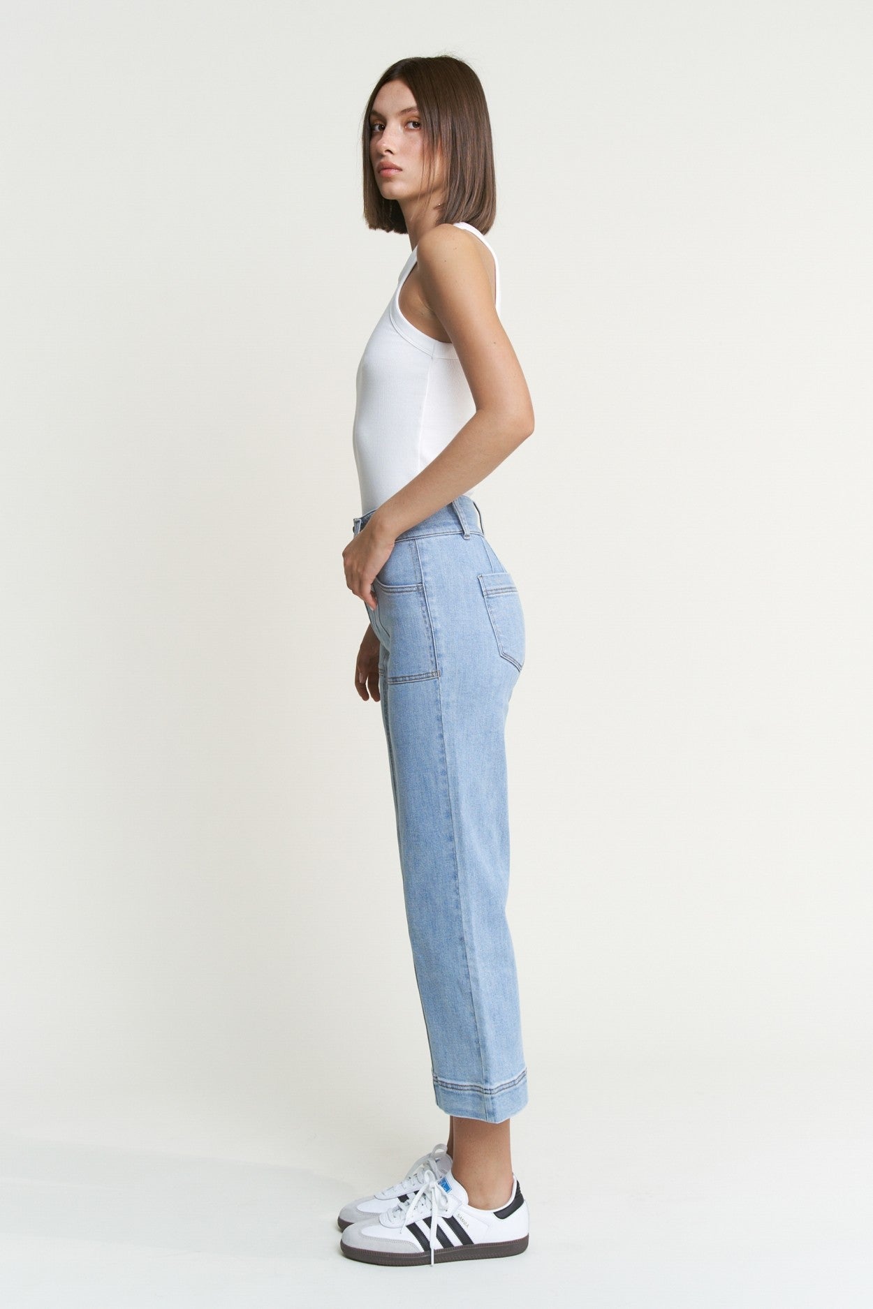 Mica Jane Wide Leg Crop Jeans