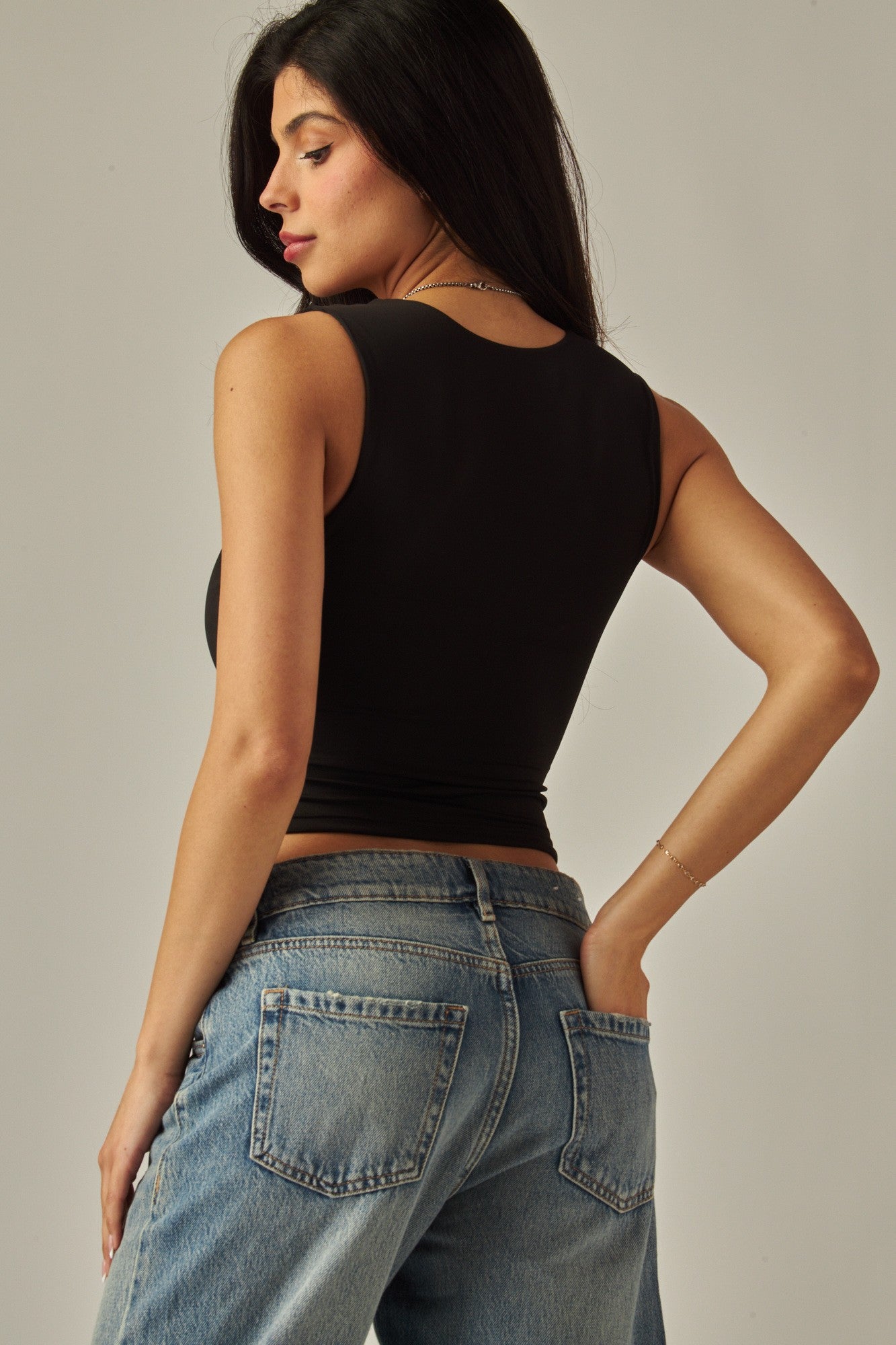 Double Layer Scoop Tank