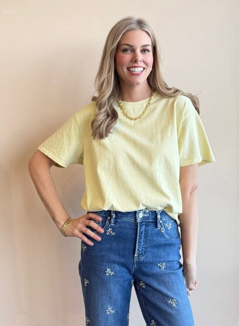 Blooming Daisy Tee