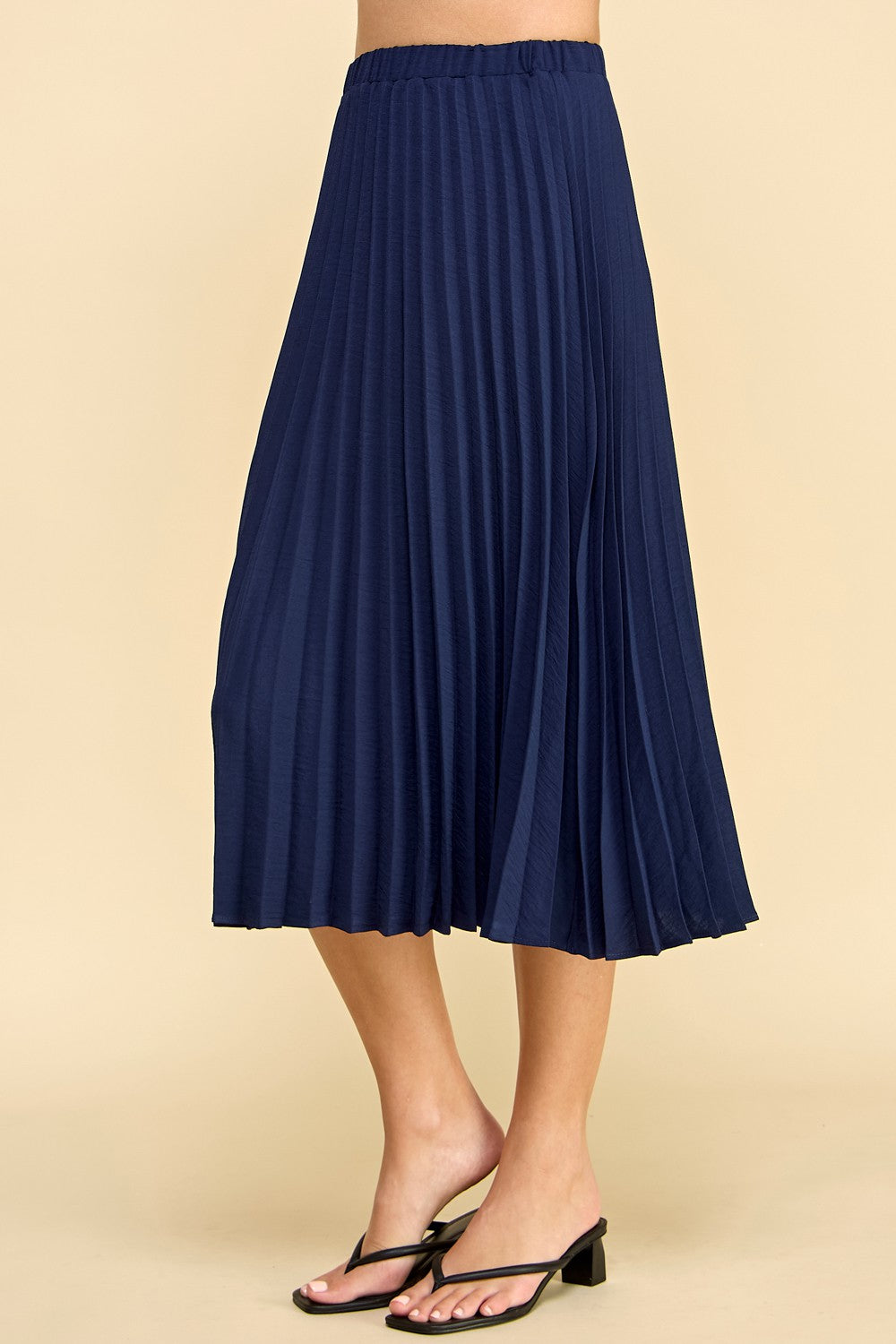 Daydreams Pleated Midi Skirt