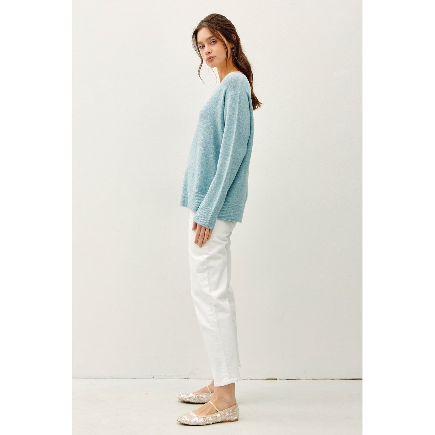 Nora V-Neck Classic Sweater