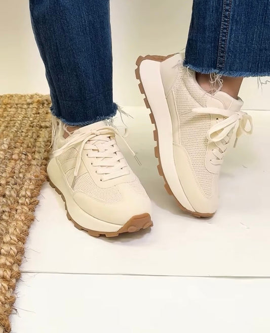 Retro Chunky Sneaker