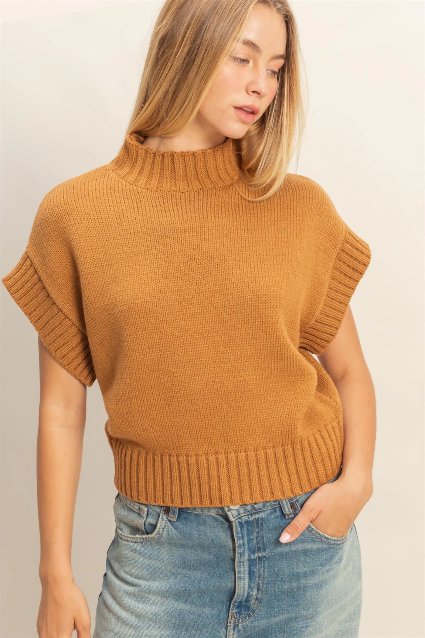 The Valliant Mockneck Sweater
